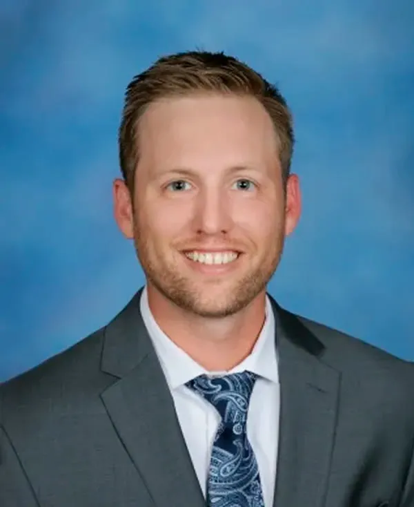 Dr. Nathan Poteet
